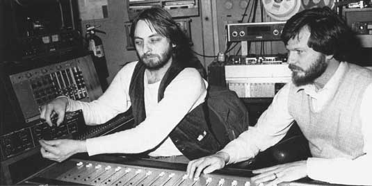 Elliott Randall and Mike Beigel in the studio,1979