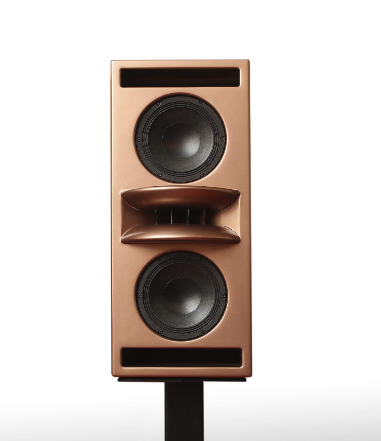 Symphonic Acoustics Debuts 2X8V Ultra High End Studio Monitors