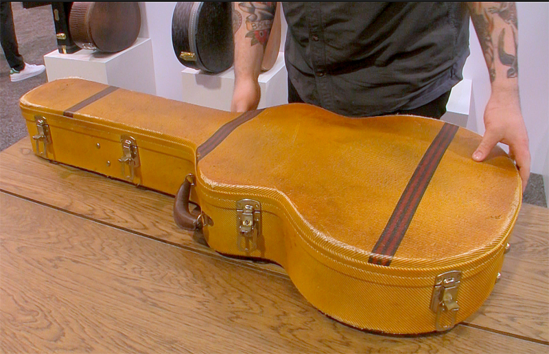 Vintage deals guitar cases