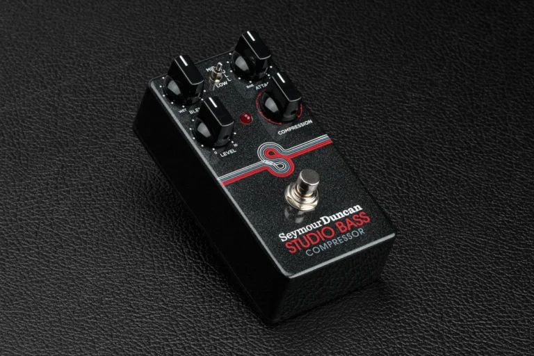 Seymour-Duncan-Studio-Bass-Compressor-11900-007-Lifestyle-3-m.jpg