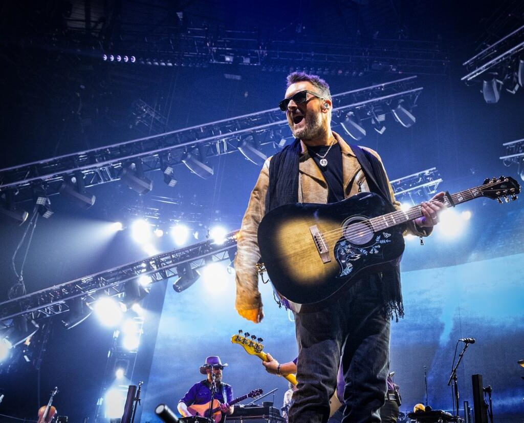 Epiphone Eric Church Hummingbird Dark