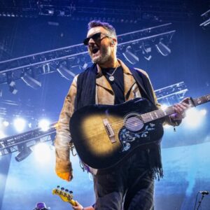 Epiphone Eric Church Hummingbird Dark